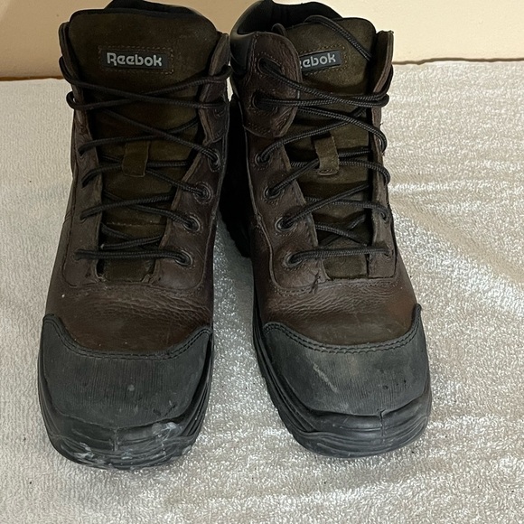 Reebok High Top Safety Steel Toe Shoes Sz 8 1/2 main image 6